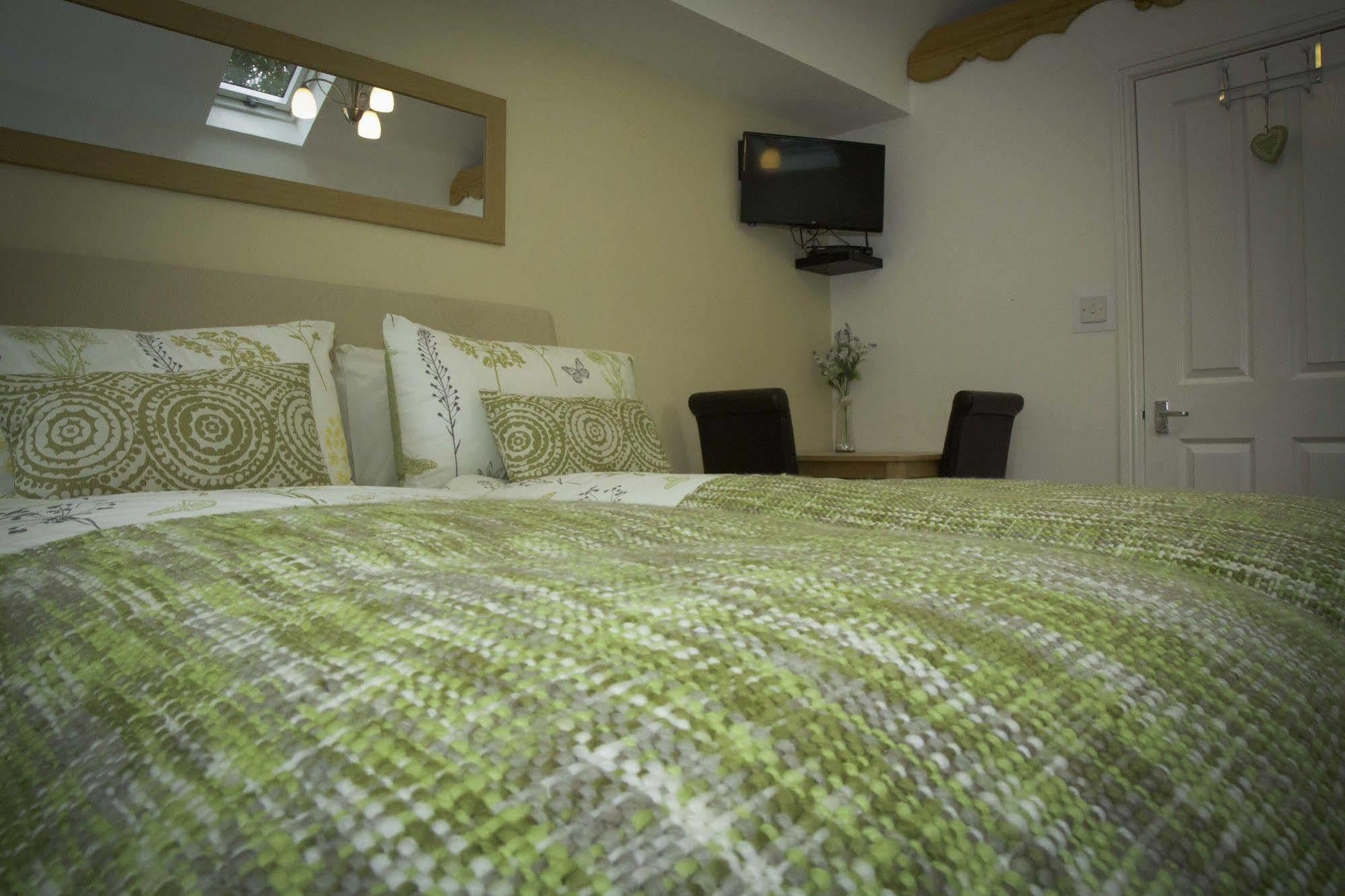 River Mansion Spa Llandysul 외부 사진